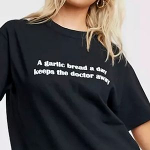NWT Garlic Bread T shirt Size XL